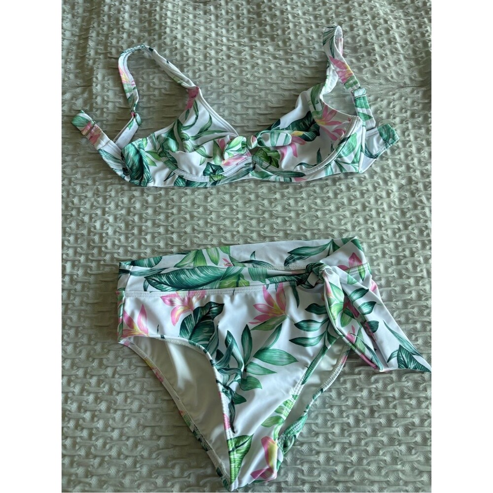 VENUS White Bikini with Green Leaf and Pink Floral Accents NWOT
